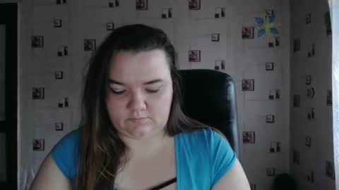 renataoia online show from 01.24.25