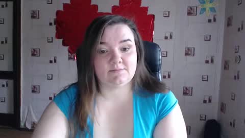 renataoia online show from 03.04.25