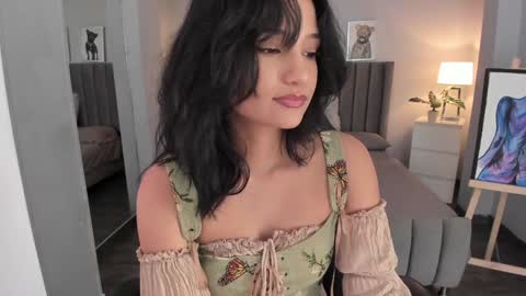 Snapshot of renee_shelby_ chatting on 12.04.24 Renee Shelby online show from 12.04.24