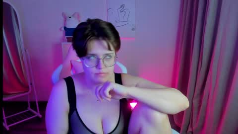 Snapshot of renee_turner chatting on 01.14.25 renee_turner online show from 01.14.25