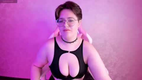 Snapshot of renee_turner chatting on 01.15.25 renee_turner online show from 01.15.25