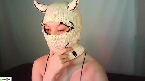 Snapshot of renesme_lusilia chatting on 05.07.26 Renesme White Im here from Monday to Friday online show from 05.07.26