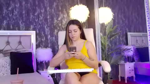 renesmesweet online show from 01.12.26