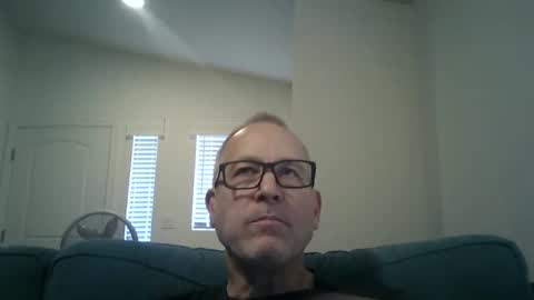 Snapshot of renewaz chatting on 02.08.26 Renewaz online show from 02.08.26