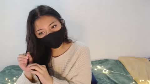 Snapshot of reni_tendress chatting on 02.20.25 reni_tendress online show from 02.20.25