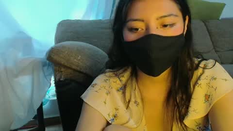 Snapshot of reni_tendress chatting on 10.08.25 reni_tendress online show from 10.08.25