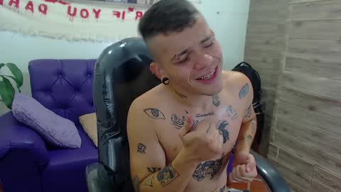 R E N E  online show from 12.06.24