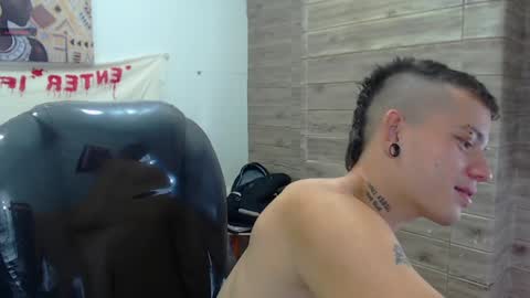 R E N E  online show from 12.11.24