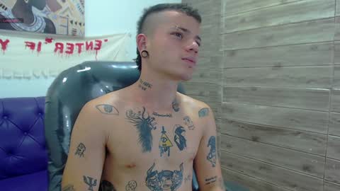 R E N E  online show from 12.11.24