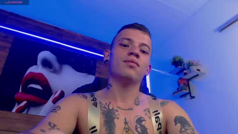 R E N E  online show from 01.22.25