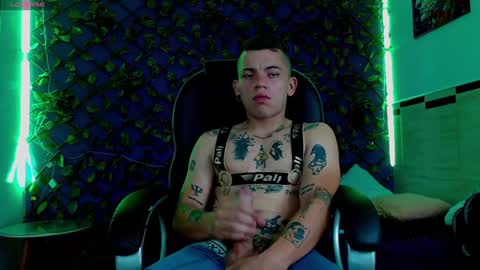 R E N E  online show from 01.23.25