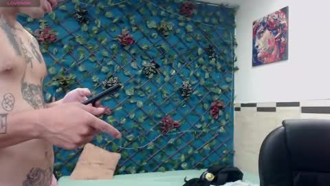 R E N E  online show from 02.25.25