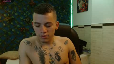 R E N E  online show from 09.09.25