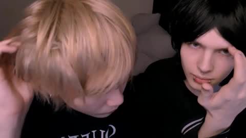 Snapshot of rennuts chatting on 02.03.26 rennuts online show from 02.03.26