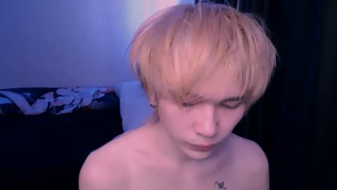 Snapshot of rennuts chatting on 02.13.26 rennuts online show from 02.13.26