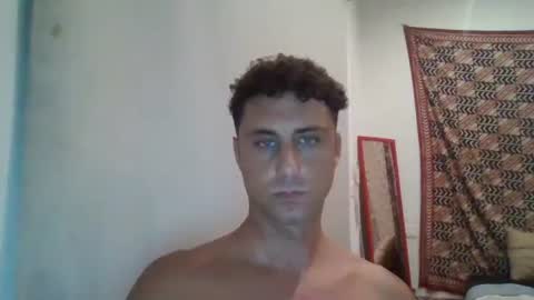 Snapshot of renud chatting on 09.22.25 renud online show from 09.22.25