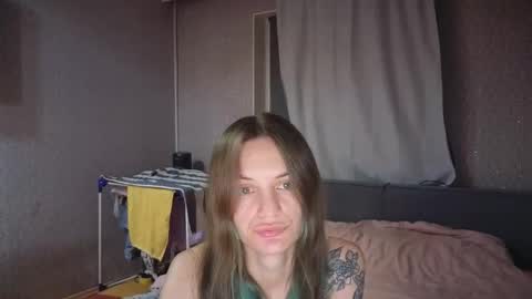 Snapshot of resoluti1on chatting on 05.15.26 Resol online show from 05.15.26
