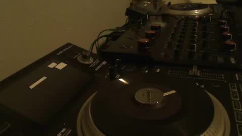Snapshot of reticuli chatting on 05.02.26 GearPorn online show from 05.02.26