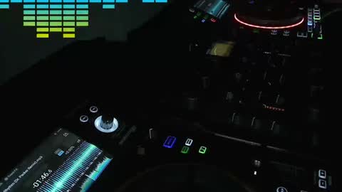Snapshot of reticuli chatting on 05.14.26 GearPorn online show from 05.14.26