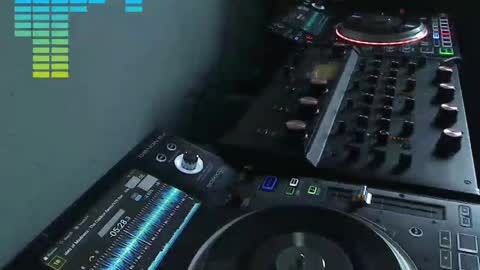 Snapshot of reticuli chatting on 05.22.26 GearPorn online show from 05.22.26