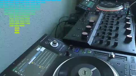 Snapshot of reticuli chatting on 05.29.26 GearPorn online show from 05.29.26