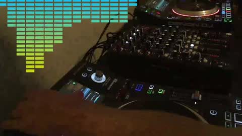 Snapshot of reticuli chatting on 07.06.26 GearPorn online show from 07.06.26