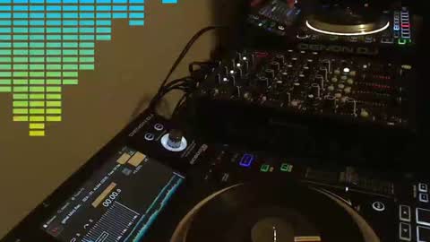 Snapshot of reticuli chatting on 07.13.26 GearPorn online show from 07.13.26