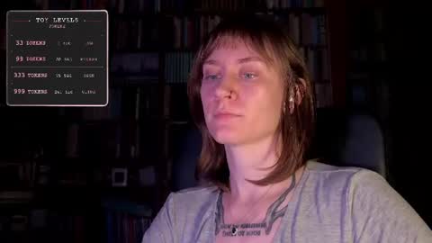 Snapshot of retromarie chatting on 06.30.26 Rie online show from 06.30.26