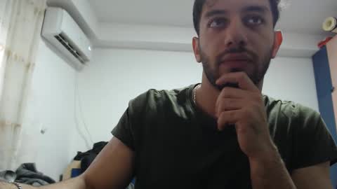 Snapshot of revivedunknown chatting on 02.14.25 Chris online show from 02.14.25