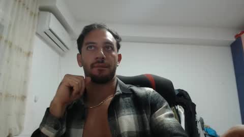 Snapshot of revivedunknown chatting on 10.01.25 Chris online show from 10.01.25