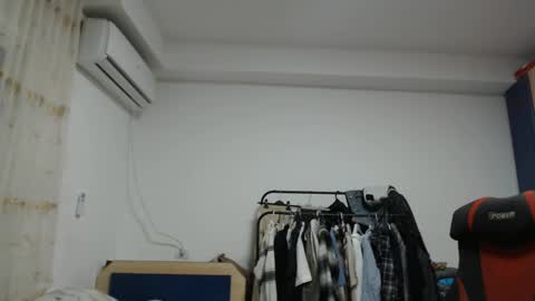 Snapshot of revivedunknown chatting on 10.10.25 Chris online show from 10.10.25