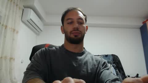 Snapshot of revivedunknown chatting on 10.29.25 Chris online show from 10.29.25