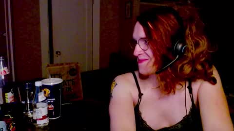 Snapshot of rewpert_ts chatting on 11.05.25 rewpert_ts online show from 11.05.25