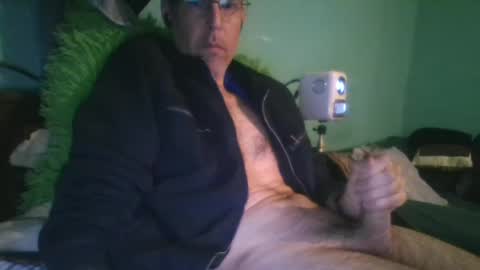 Snapshot of reyes_albert2006 chatting on 01.18.25 reyes_albert2006 online show from 01.18.25