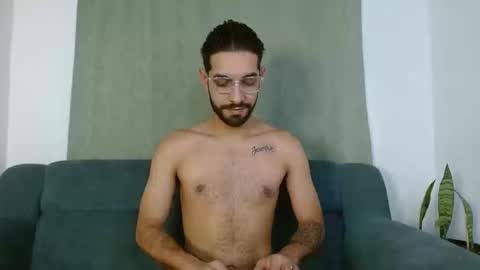 Snapshot of reypablo1 chatting on 09.16.25 REY PABLO Independent online show from 09.16.25