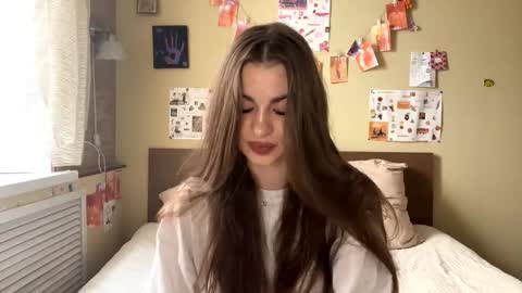 Anna online show from 10.31.25