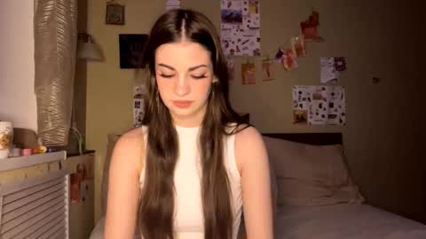 Anna online show from 12.04.25