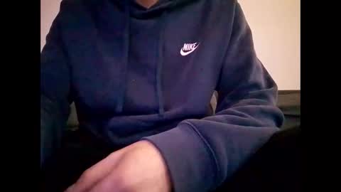 Shaved cock ready online show from 12.03.25