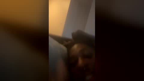 Snapshot of riahrhymes chatting on 03.11.26 riahrhyme online show from 03.11.26