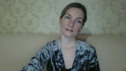 Snapshot of rialur09 chatting on 02.24.25 Galina online show from 02.24.25