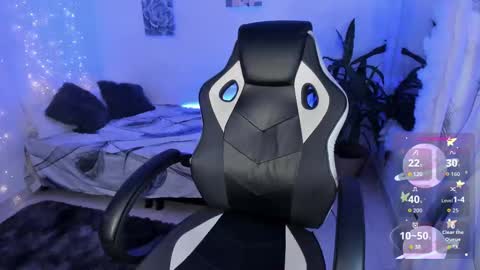 Snapshot of riana_kean chatting on 09.15.25 RianaK online show from 09.15.25