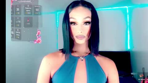 Rianna Garcia online show from 12.17.25