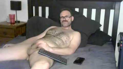 Snapshot of ric_1999 chatting on 03.11.26 Ric online show from 03.11.26