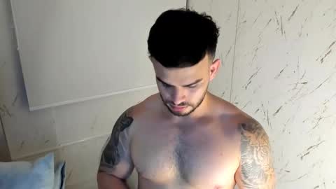 ricardogonzalez666 online show from 12.17.25