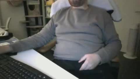 richard97188 online show from 05.06.26
