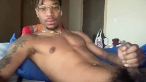 Snapshot of richchris66 chatting on 10.14.25 richchris66 online show from 10.14.25