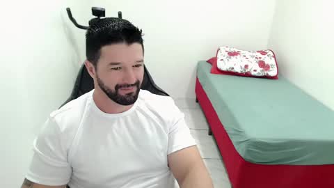 Snapshot of richrolland chatting on 02.20.25 Rickseduction online show from 02.20.25