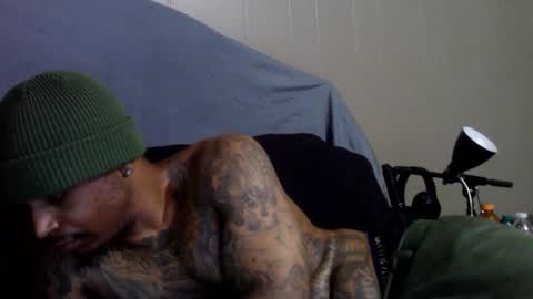 Snapshot of rickavelli chatting on 10.24.25 Rick online show from 10.24.25