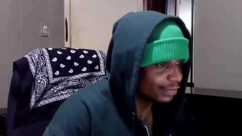 Snapshot of rickavelli chatting on 11.07.25 Rick online show from 11.07.25