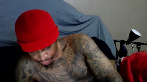 Snapshot of rickavelli chatting on 11.08.25 Rick online show from 11.08.25